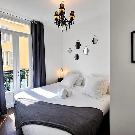 Notre Dame - Apartman *