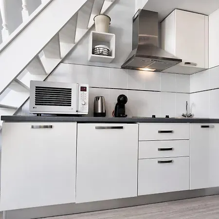 Apartman Notre Dame - *