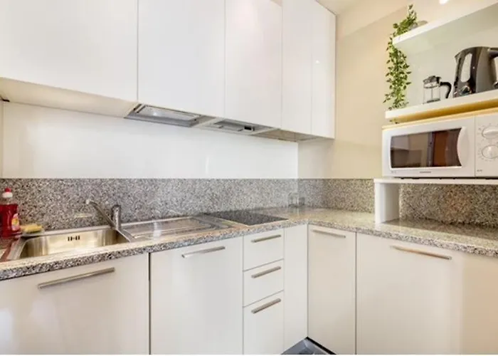 Notre Dame - * Cannes