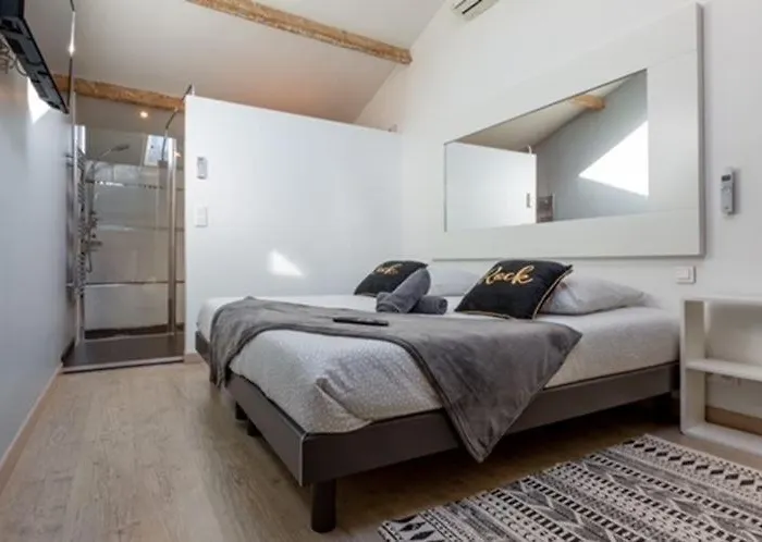 Apartamento Notre Dame - *