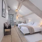 Notre Dame - Apartment *